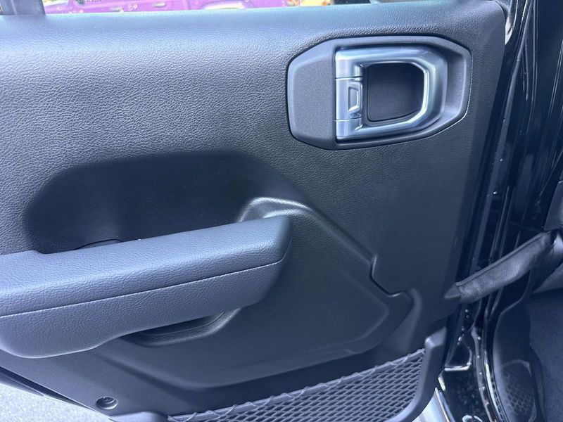 New 2026 Jeep Wrangler 4-door Rubicon
