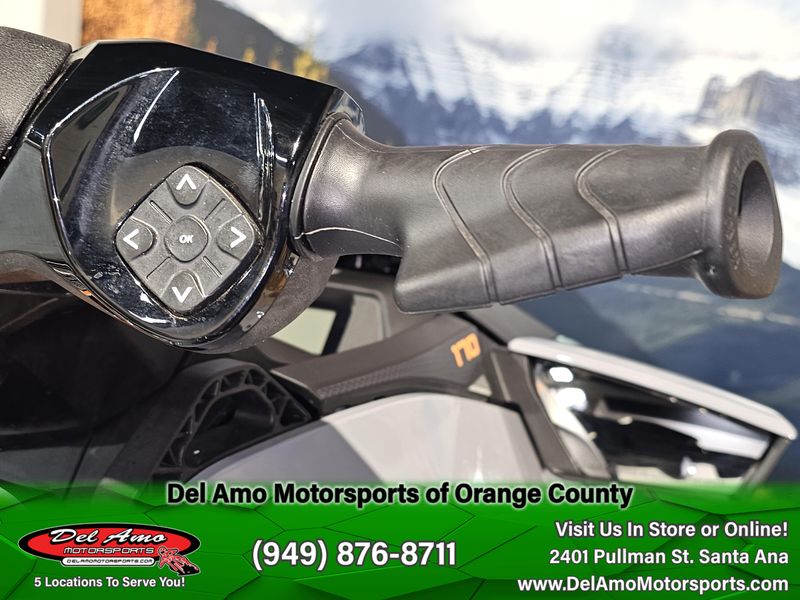 2024 Sea-Doo GTI SE 170 (SOUND SYSTEM) Image 15