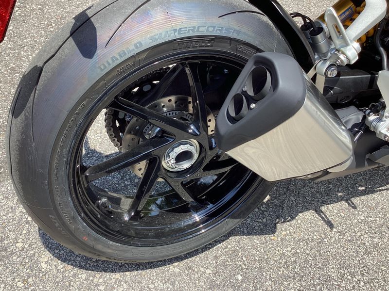 2025 Triumph Speed Triple 1200 RS 