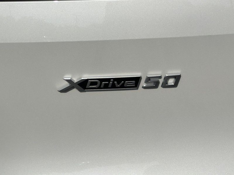 2024 BMW iX xDrive50Image 11
