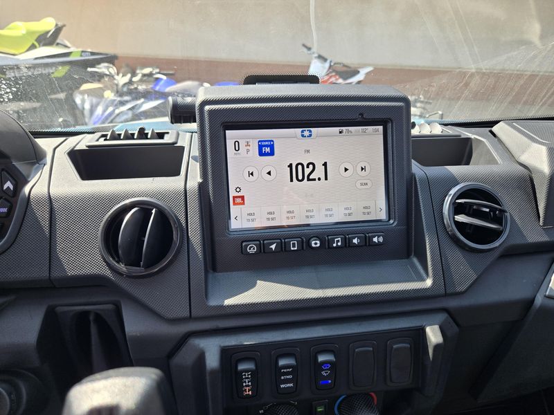 New 2026 Polaris RANGER CREW XP 1000 NS ULTIMATE BLUE LABYRINTH Image 17
