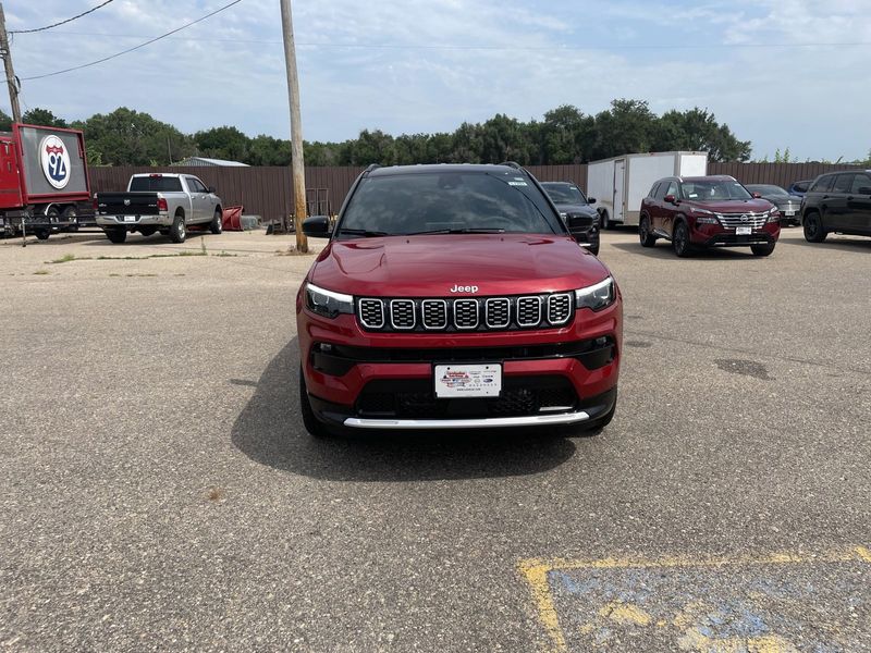 2024 Jeep Compass Limited 4x4Image 3