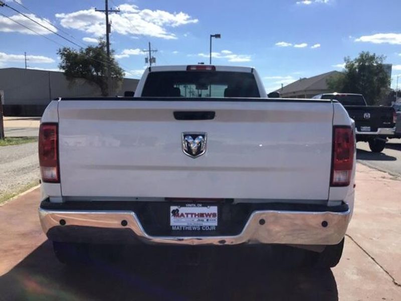 2018 RAM 3500 TradesmanImage 4