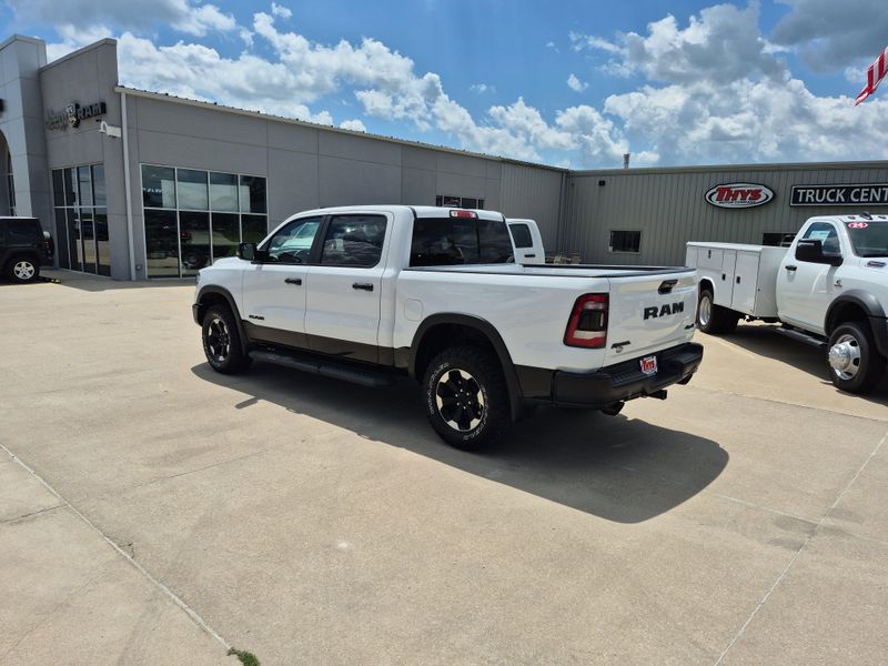2024 RAM 1500 RebelImage 40