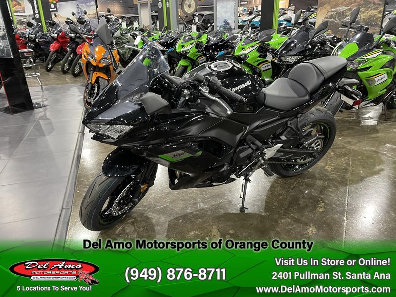 2025 Kawasaki NINJA 650 Image 7