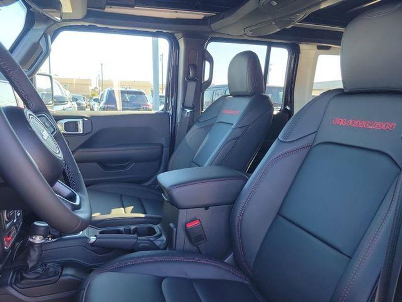 New 2026 Jeep Wrangler Unlimited Rubicon