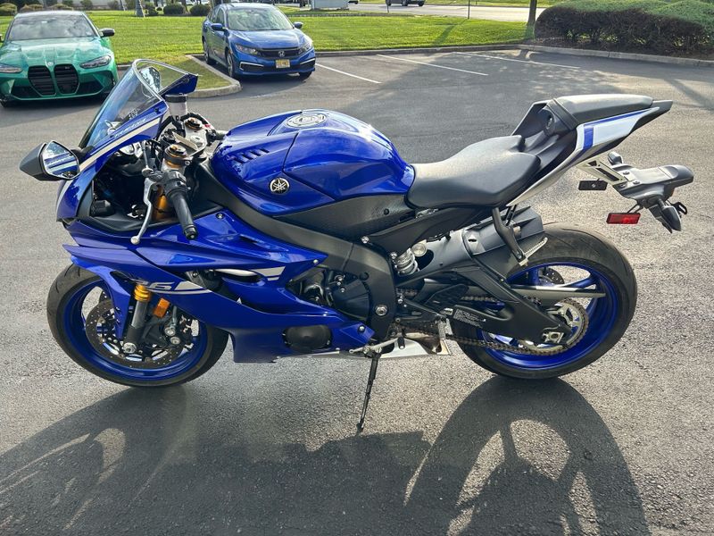 2017 Yamaha YZF R6Image 2