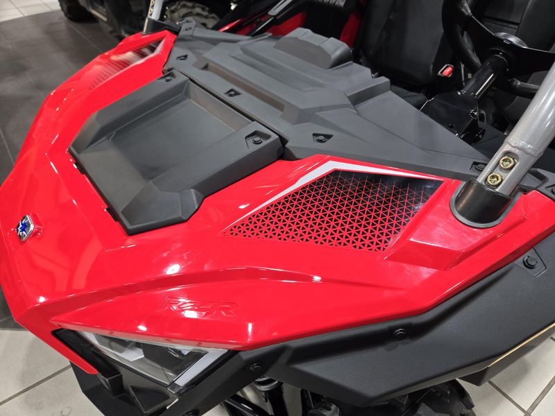 NEW 2026 POLARIS RZR 200 EFI Image 8