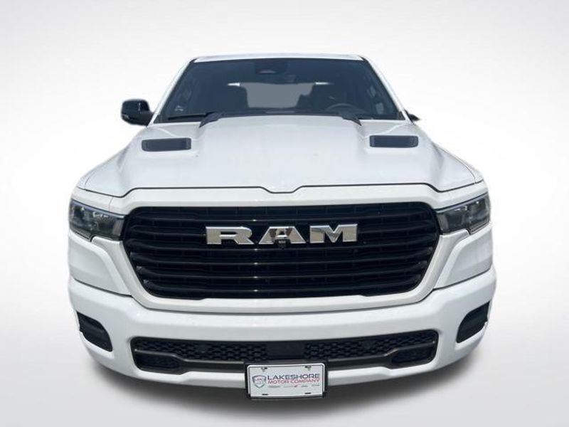 2025 RAM 1500 Laramie Crew Cab 4x4 5'7' Box