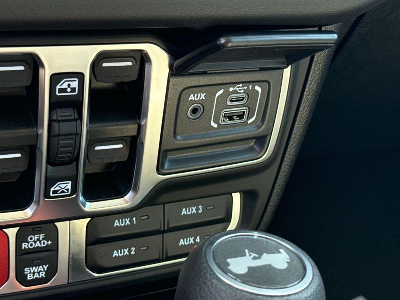 New 2026 Jeep Wrangler 4-door Rubicon