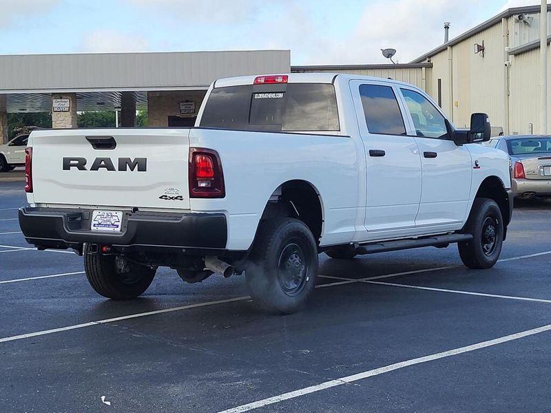 2025 RAM 2500 Tradesman Crew Cab 4x4 6
