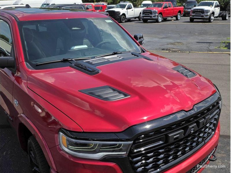 New 2026 RAM 1500 Limited Crew Cab 4x4 5'7' Box