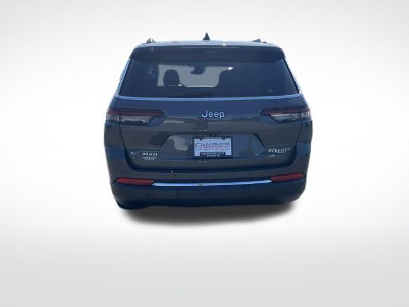 2022 Jeep Grand Cherokee L LimitedImage 4