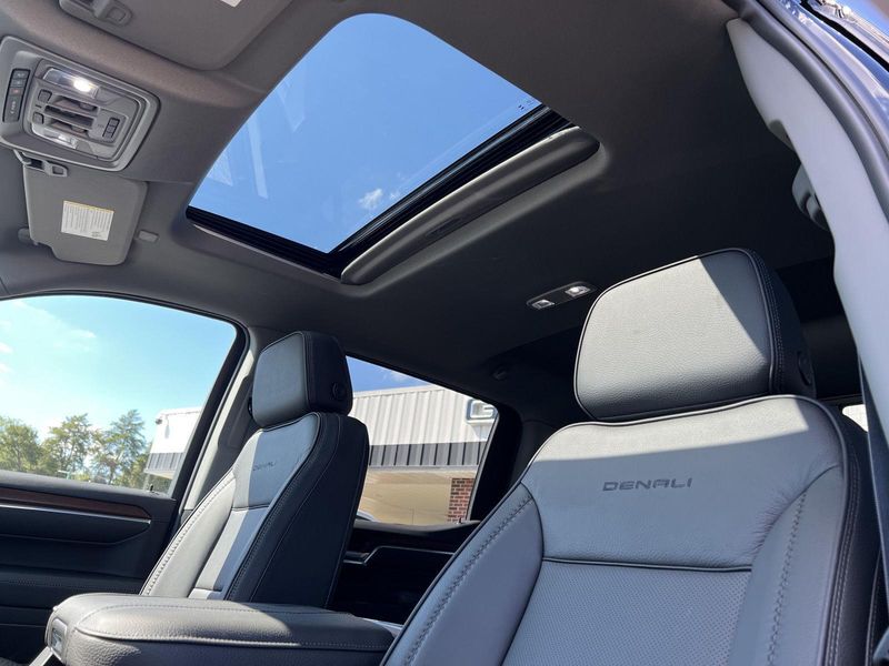 2026 Gmc Sierra 1500 Denali photo 33