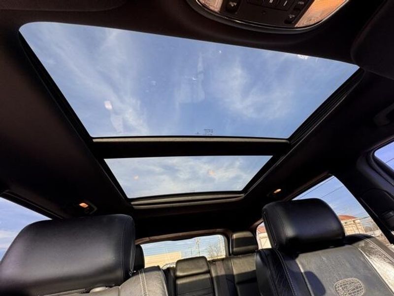 Used 2014 Jeep Grand Cherokee OverlandImage 15