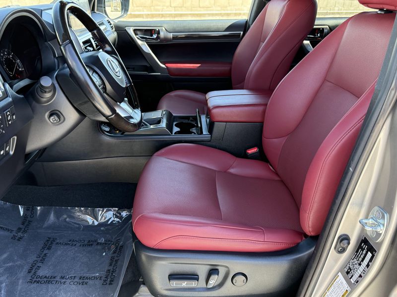 Used 2023 Lexus GX 460 PremiumImage 18
