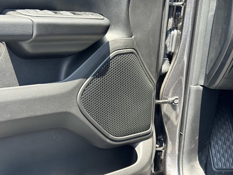 New 2026 RAM 1500 Big Horn 4x2 Crew Cab 5'7 Box