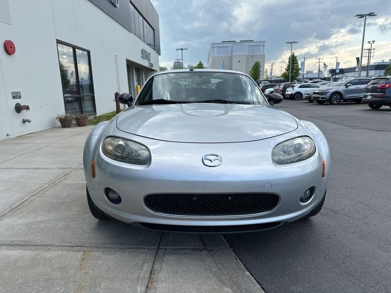 2008 Mazda Miata TouringImage 2