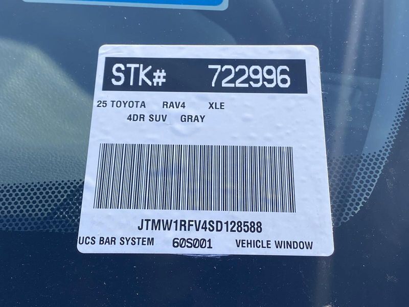 2025 Toyota RAV4 Image 20