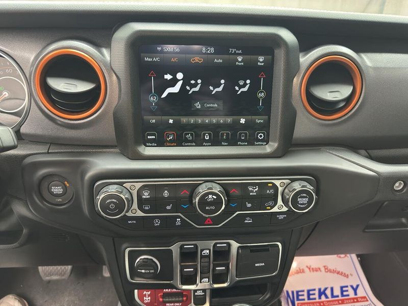 Used 2023 Jeep Gladiator MojaveImage 12