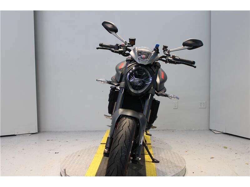 2023 Ducati MONSTER PLUS Image 3