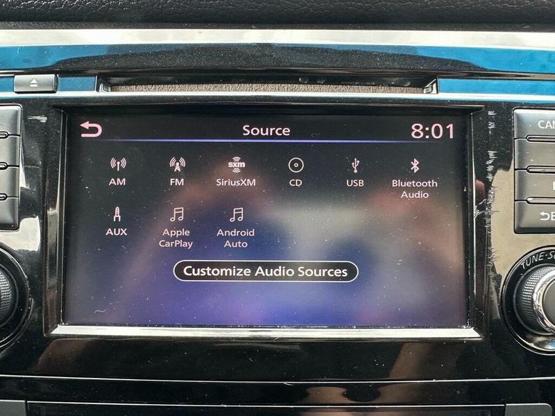 2018 Nissan Rogue SVImage 5
