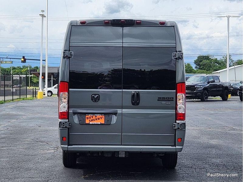 New 2026 RAM Promaster 3500 Slt+ Window Van High Roof 159' Wb Ext
