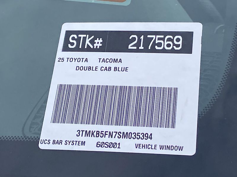 2025 Toyota Tacoma SR5Image 21