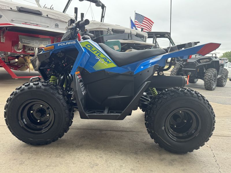 2024 Polaris OUTLAW 70 EFI VELOCITY AND BLUE LIFTED LIMEImage 6