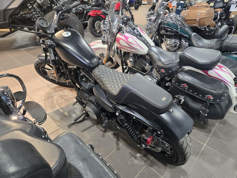 USED 2020 HARLEY SPORTSTER IRON 883 Image 5