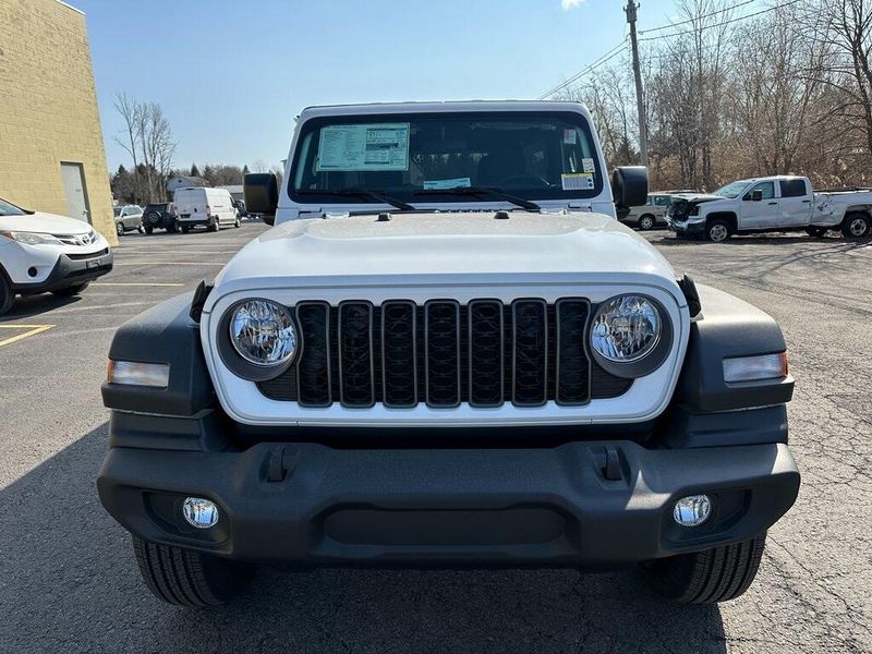 2025 Jeep Wrangler 4-door SportImage 6
