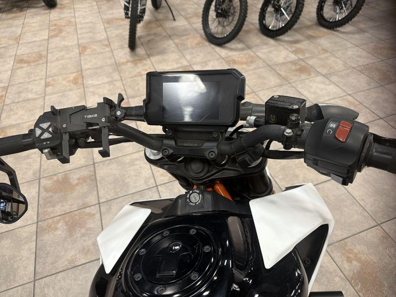 Used 2017 KTM 390 DUKE Image 23