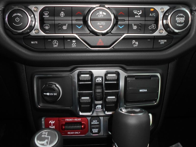 2025 Jeep Wrangler 4-door RubiconImage 16