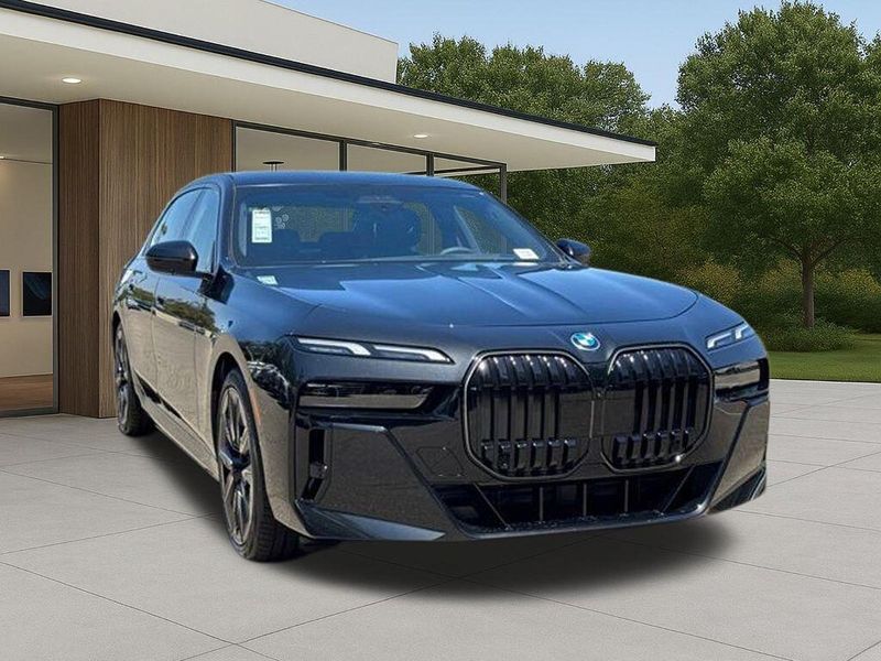New 2026 BMW 7 Series 750e xDriveImage 5