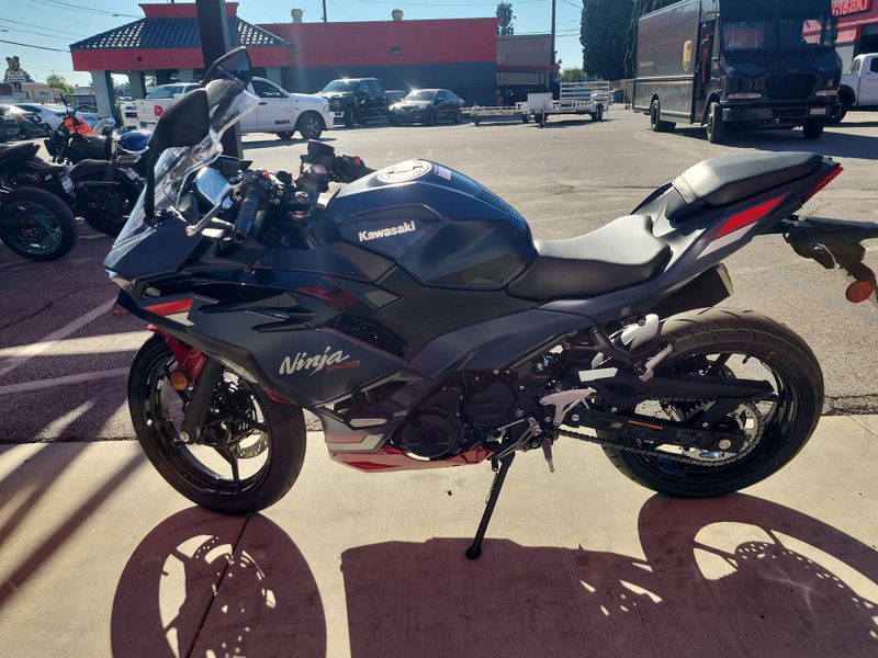 New 2026 Kawasaki NINJA 500 SE ABS Image 15