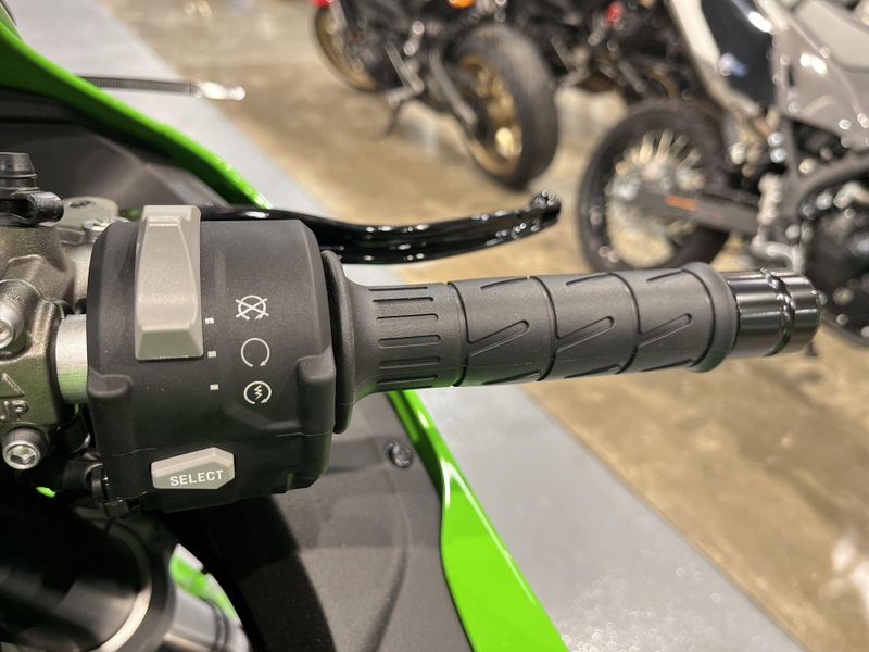 New 2026 Kawasaki NINJA ZX-10R ABS Image 16