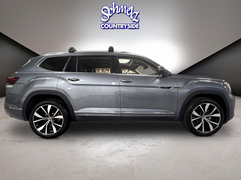 Used 2024 Volkswagen Atlas SEL Premium AWD R-Line w/Sunroof/NavImage 8