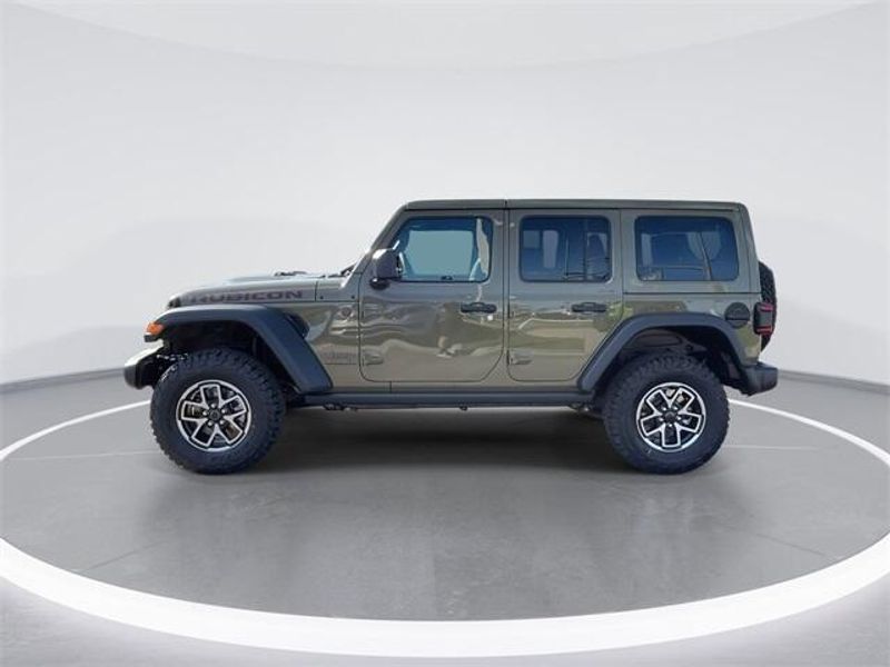 New 2025 Jeep Wrangler 4-door RubiconImage 5