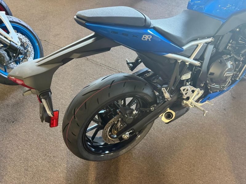 New 2026 Suzuki GSX-8R Image 12
