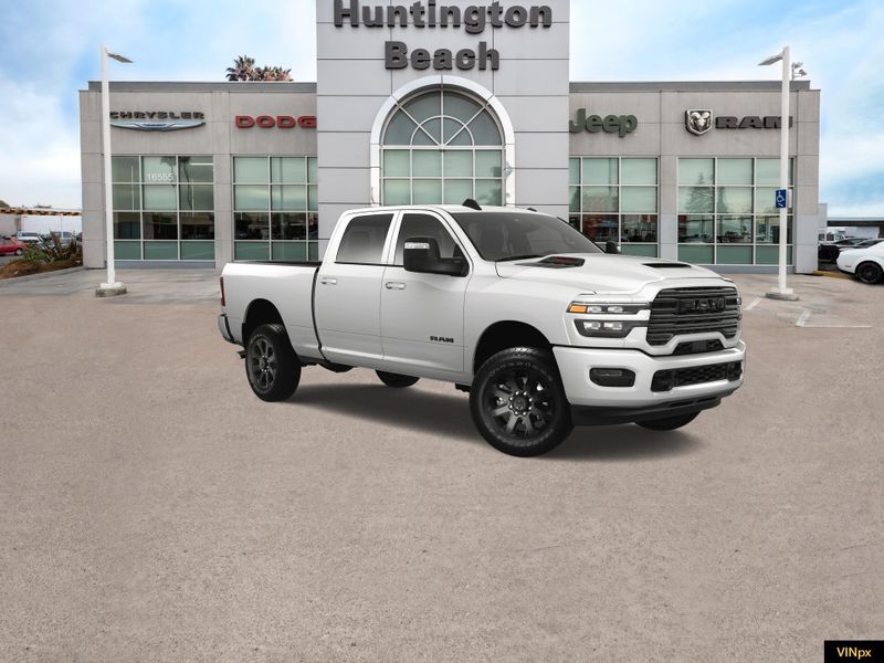 2025 RAM 3500 Laramie Crew Cab 4x4Image 11