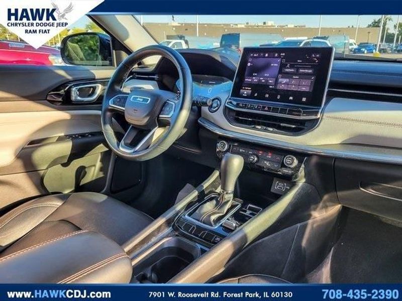 2022 Jeep Compass Limited photo 27