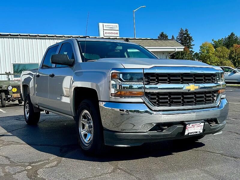 2017 Chevrolet Silverado 1500 LS photo 2