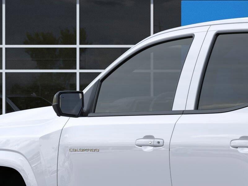 New 2025 Chevrolet Colorado 2WD LTImage 12