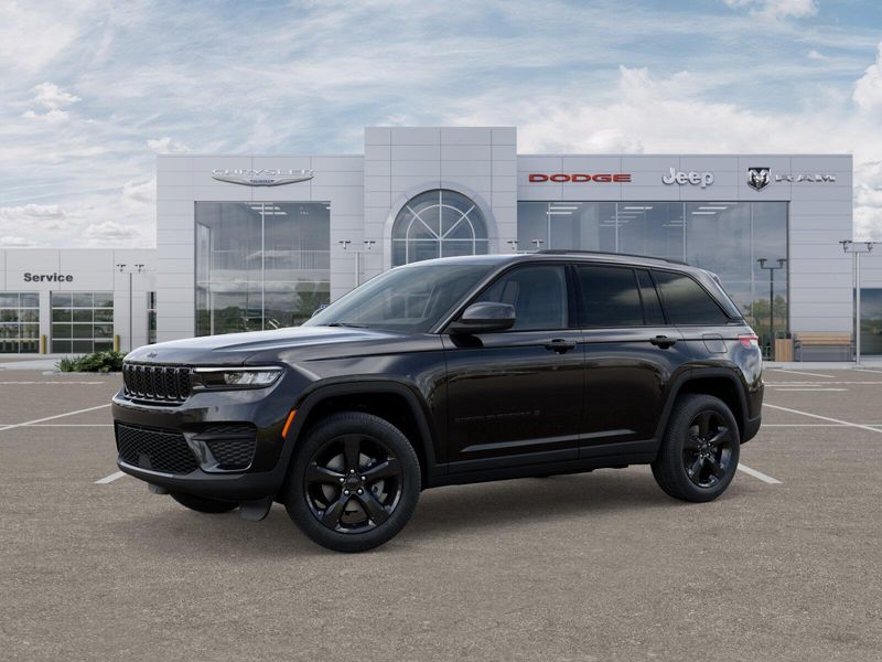 New 2025 Jeep Grand Cherokee Altitude X 4x2Image 35
