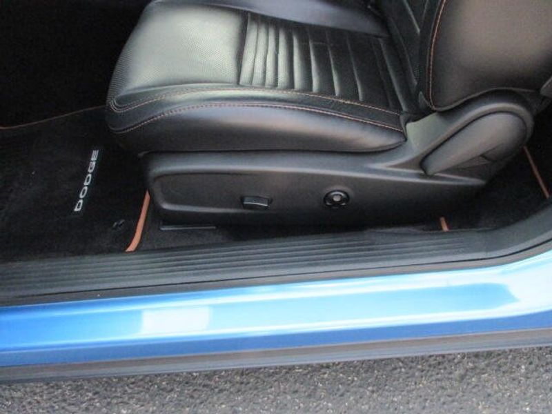 Used 2015 Dodge Challenger R/T Plus ShakerImage 16