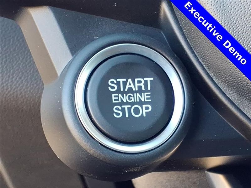 New 2025 Alfa Romeo Giulia RwdImage 20