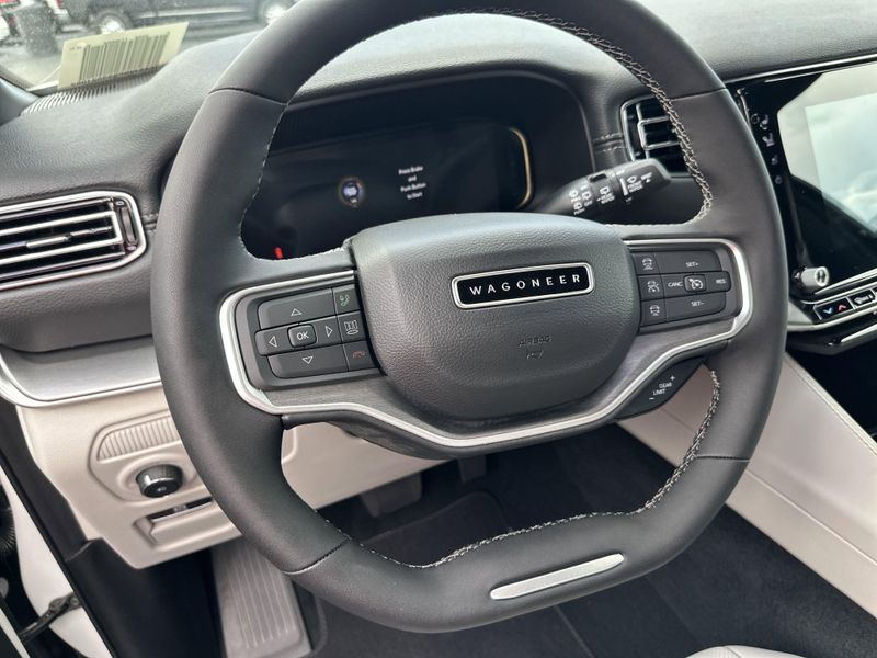 2025 Jeep Wagoneer Series Ii 4x4Image 28