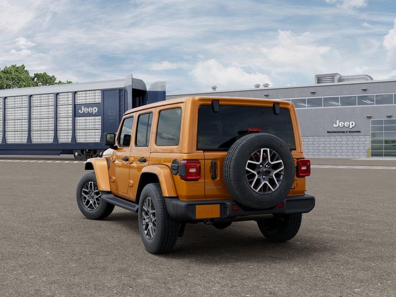 New 2026 Jeep Wrangler 4-door SaharaImage 3