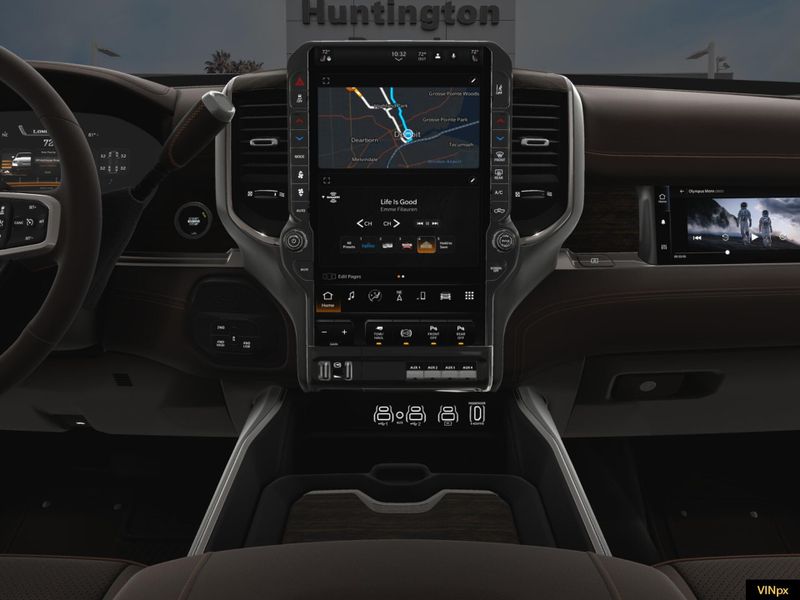 2025 RAM 3500 Longhorn Crew Cab 4x4 DuallyImage 18