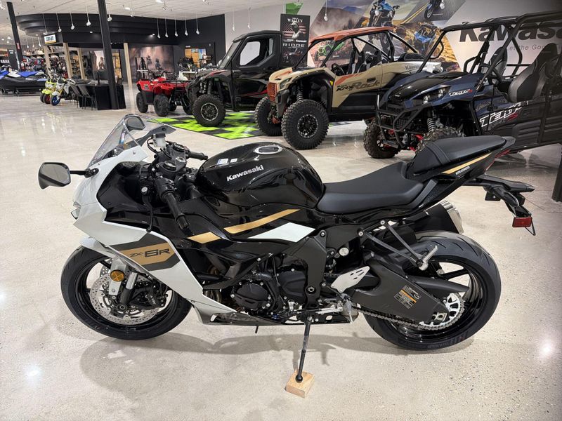 New 2026 Kawasaki NINJA ZX-6R ABS Image 14